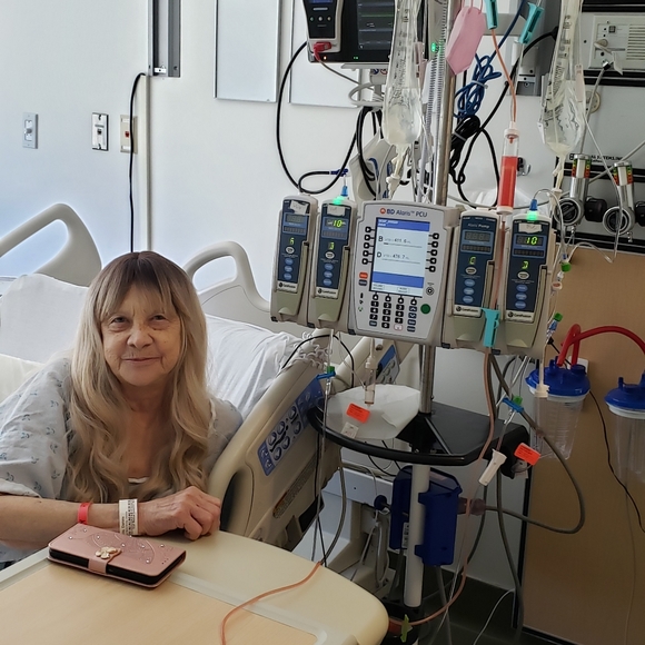 Meet your Posher, Charlotte - Picture 2 of 6